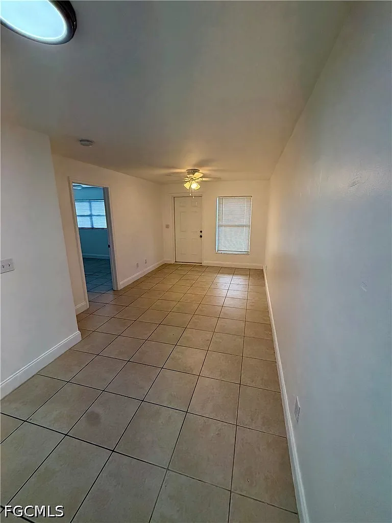 40 Willis Rd — Photo 4