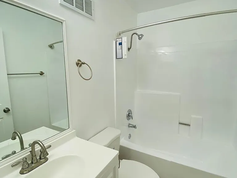 2485 Sawtelle Blvd — Photo 6