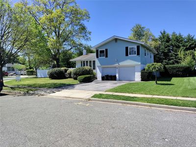 11 Marshall Lane, Westbury, NY, 11590