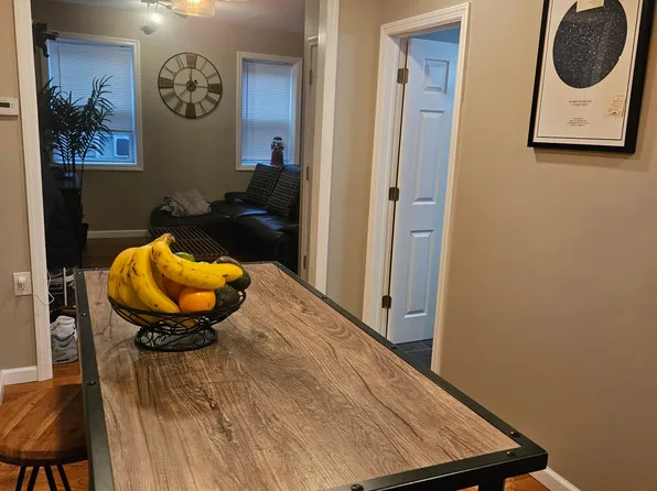 717 22nd Street image 5 of 18