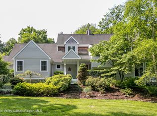 94 Old Albany Post Rd, Rhinebeck, NY 12572