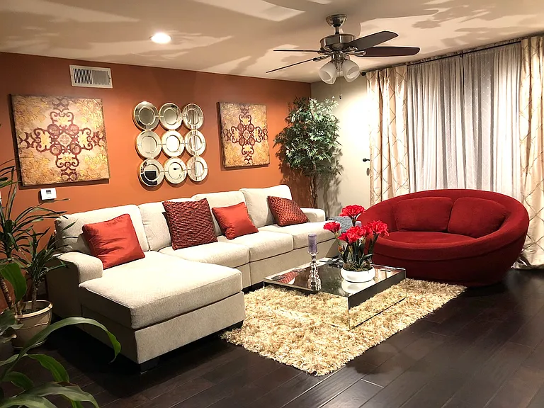 1430 Colby Ave #205 — Photo 3