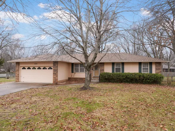 2171 S Suprema Avenue, Springfield, MO 65807