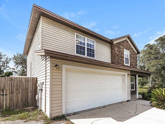 5th image of 7053 Civic Club Dr