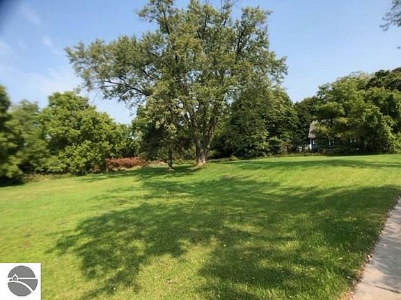 3rd image of 368 Granite St Lot 2-3-4