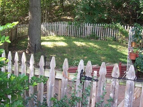 side yard