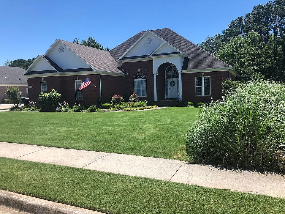 2nd image of 242 Kelsey Lynn Ln