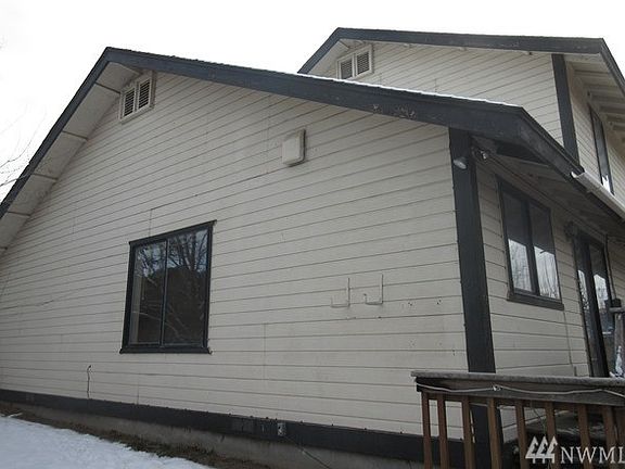 4th image of 502 Cherry Hill Ln