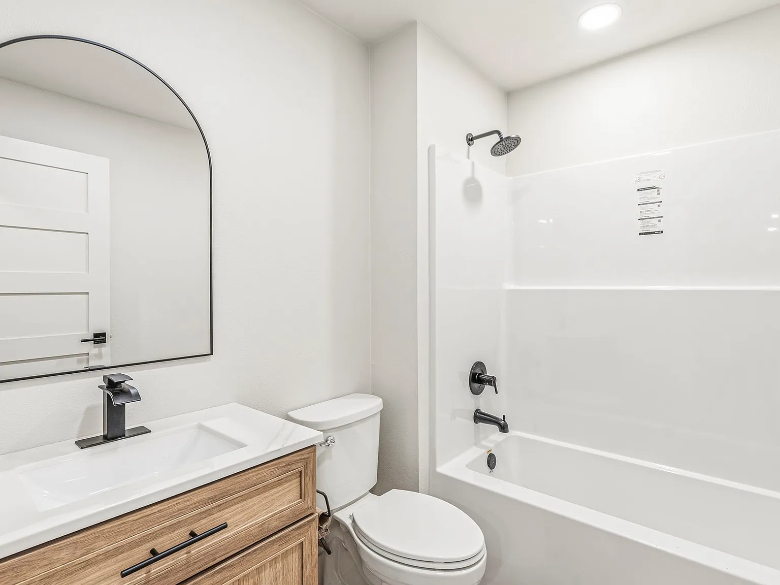 3 bed, 1484 sqft, $2,695 — Photo 4