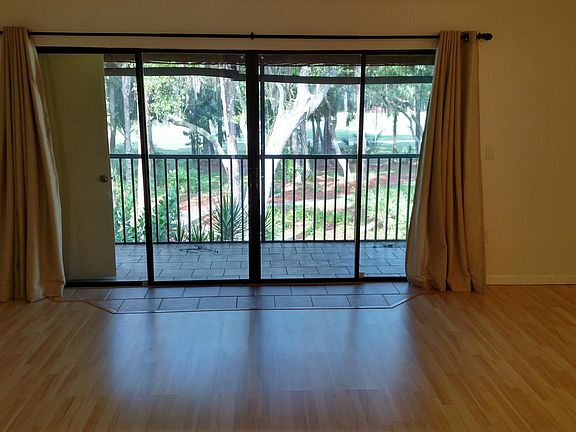 2nd image of 3043 Quail Holw #3043