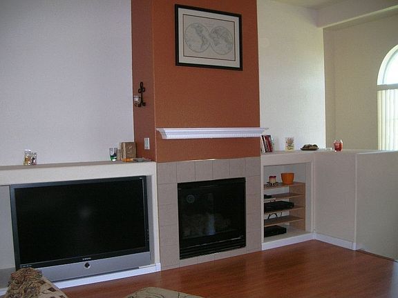 Entertainment Center and Gas FP