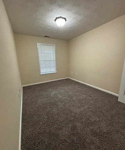 101 Braxton Ct #D — Photo 13
