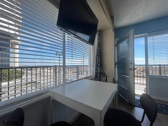 5th image of 3501 Boardwalk APT C207