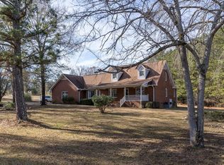 302 Watersedge Rd, Greenwood, SC 29649