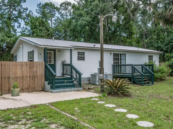 17 Chinook Trl, Crawfordville, FL 32327