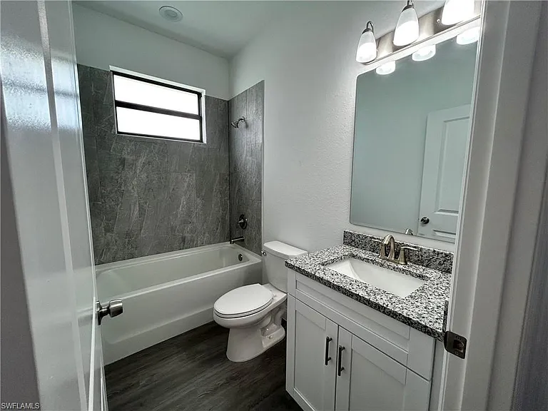 351 Ranchito Ave — Photo 9