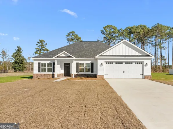 209 Hopecrest Rd, Statesboro, GA 30458