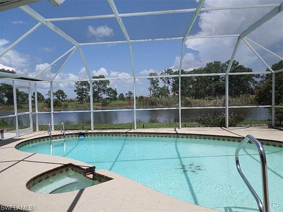 5th image of 24961 Carnoustie Ct