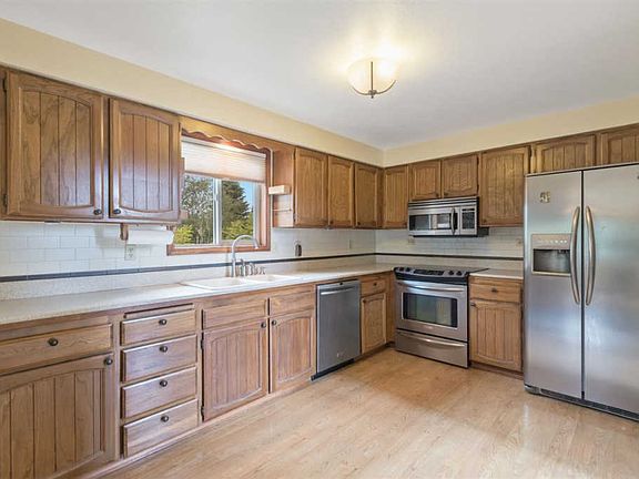5th image of 6227 S Moran Dr