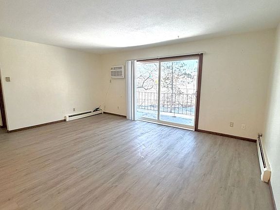 4th image of 5211 Xerxes Ave N APT 6