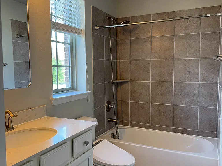 2620 Walnut Creek Ln — Photo 20