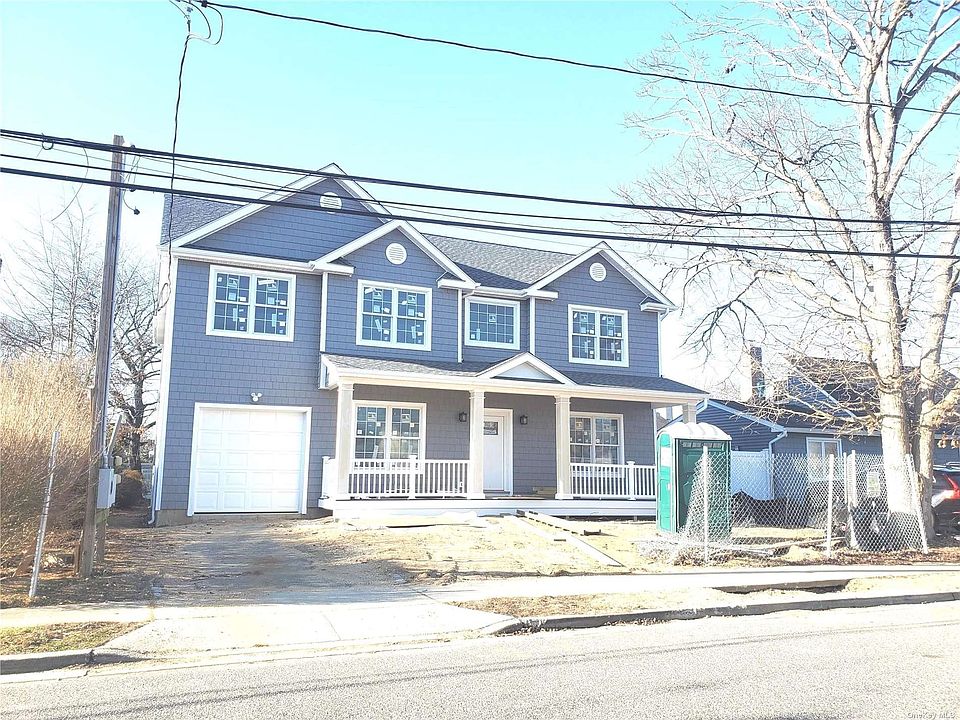 1st image of 154 Maple St