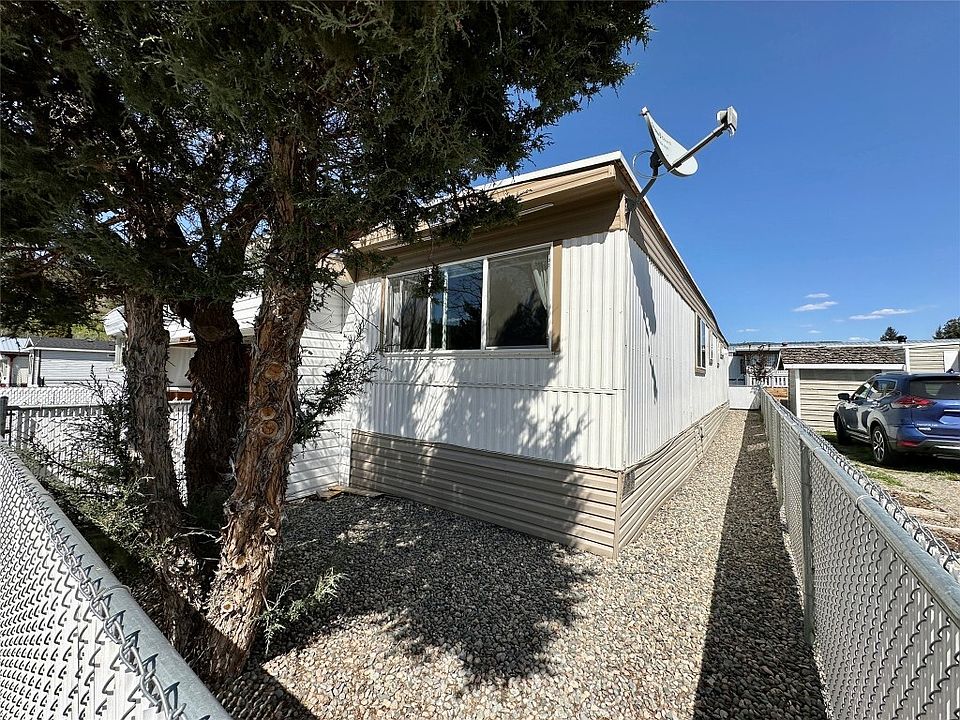 1st image of 473 Corina Ave #15