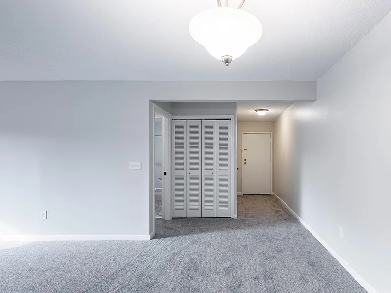 106 Twin Circle Dr — Photo 10
