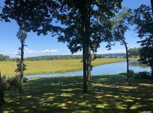 207 Centre Island Rd, Oyster Bay, NY 11771