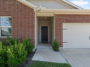 5329 Northfield Dr, Fort Worth, TX 76179