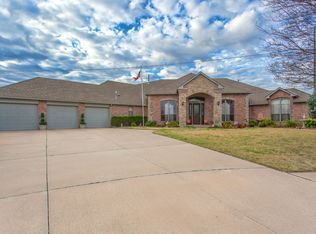 16500 Bradbury Cir, Edmond, OK 73012