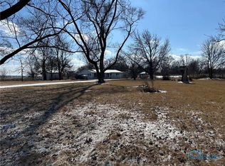 2861 Latcha Rd, Millbury, OH 43447