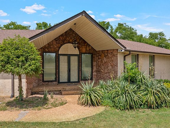 4th image of 112 Pineywood Acres Dr