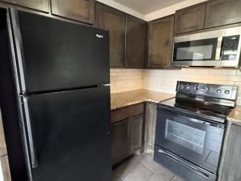 6929 Mayberry Ln — Photo 5