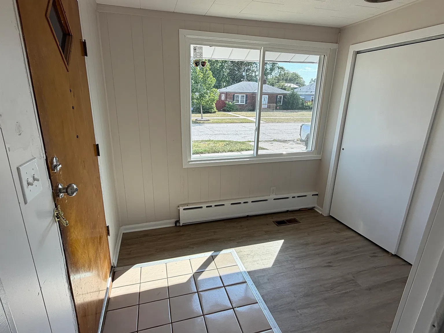 3 bed, $1,550 — Photo 2