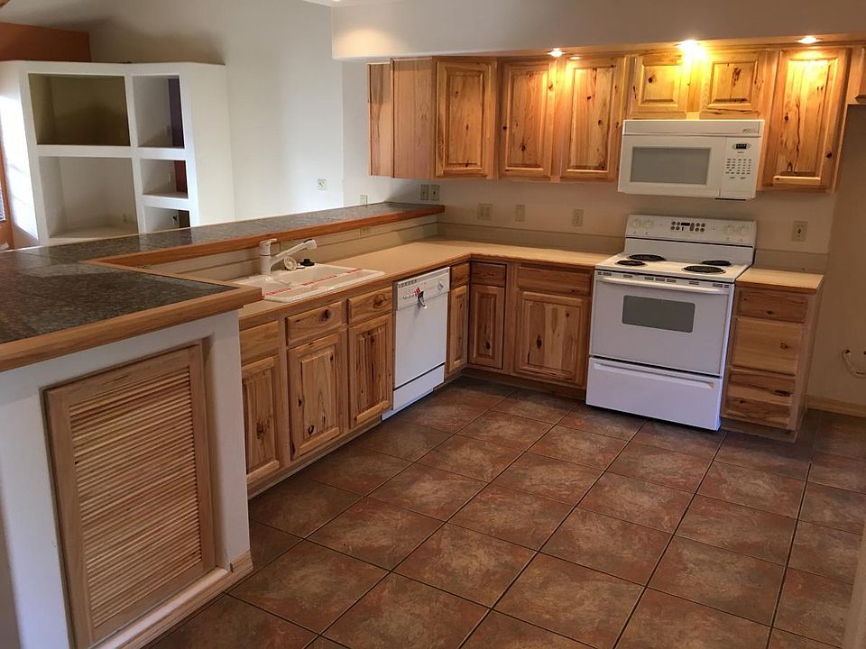 1st image of 2586 Village Loop #22