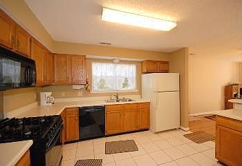 5th image of 116 Champions Green Dr