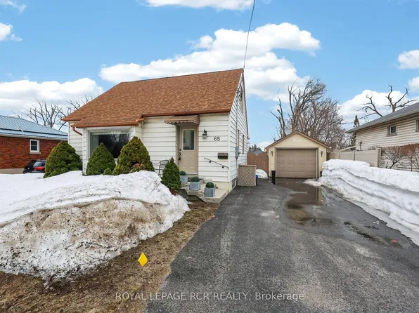 65 Donald St, Barrie, ON L4N 1E5