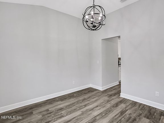 5th image of 3260 BLANDING Boulevard
