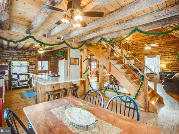 510 Marges Mountain Ln, Amissville, VA 20106