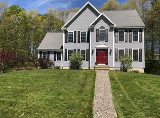 54 Ladyslipper Dr, Newmarket, NH 03857