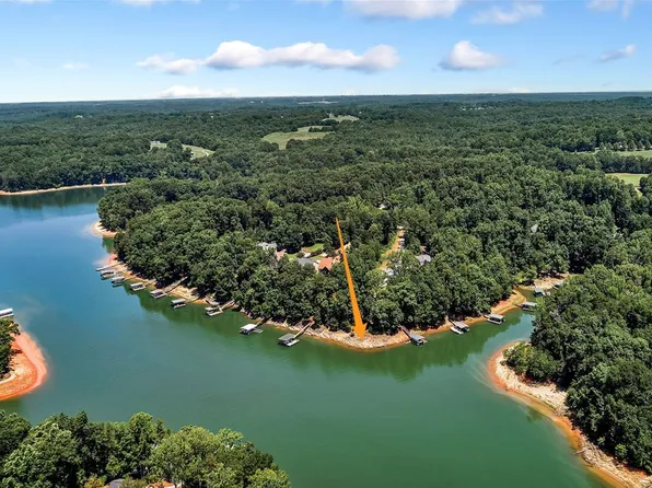 0 Coves End Point Lot 7, Seneca, SC 29678