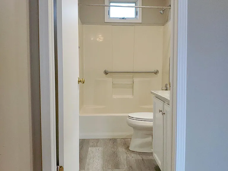 3 Teneyck Ave #B — Photo 15