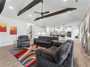 1211 Silver Maple St, Centerton, AR 72719