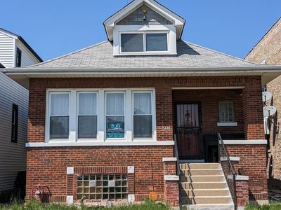 5448 W Kamerling Ave, Chicago, IL, 60651