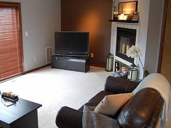 2nd image of 111 Skyview Dr