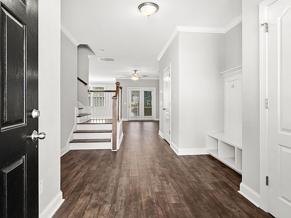 4th image of 4125 Rigsby Ln