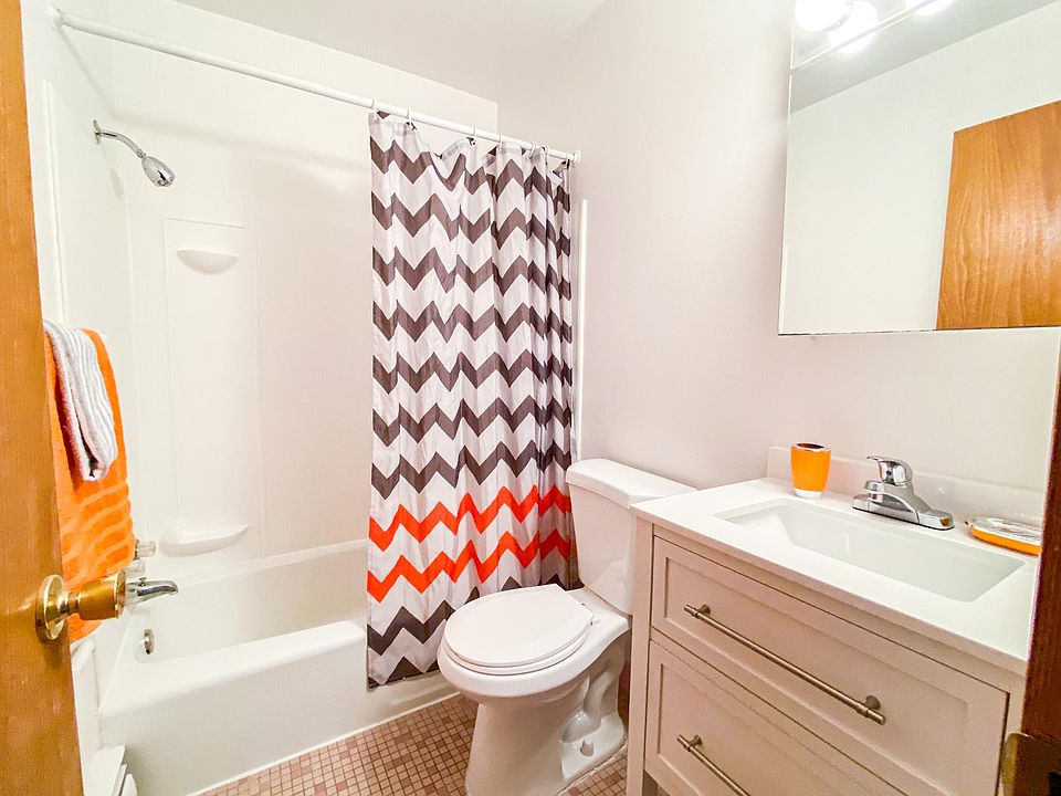 2321 Badger Pkwy APT 14, Madison, WI 53713 Zillow