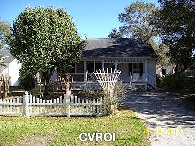 1st image of 318 NE 57th St