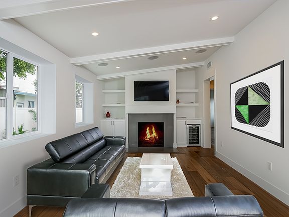 High Ceilings, Fireplace